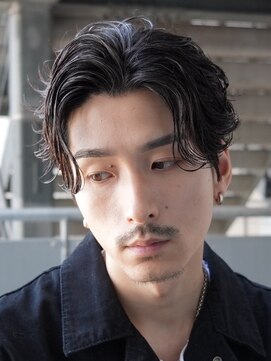 エリマ 横浜西口(elima) 横浜西口フェザーパーマフェザーショートセンターパート20代緩め