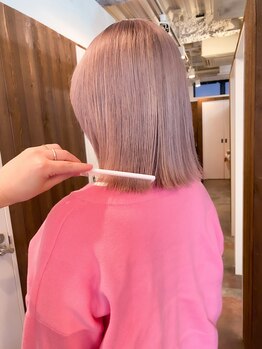 コーシ(KO-SHI)の写真/半個室を活かし、お客様の理想やお悩みを丁寧にカウンセリング！今までにない“似合う”スタイルをご提案◎