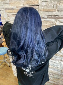 ジュリアンマーラ(Julien Mara) ディープブルー/ブリーチWカラー/透明感カラー/個性派スタイル