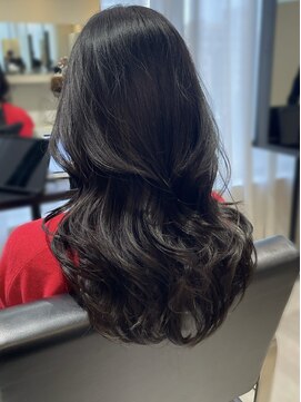 ソヨン 名駅2号店(SOYON) セミロングレイヤー/ブルージュ/アッシュグレージュ/小顔/黒髪