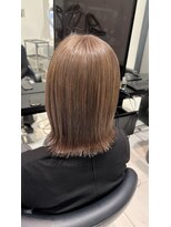 アヴァンス イオンモール和歌山店(AVANCE)&nbsp;切りっぱなし/ミディアムヘア/ベージュ／田中桃鈴