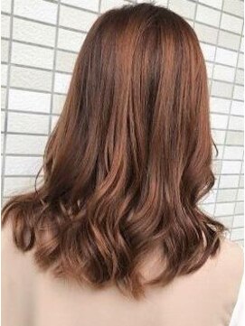 アニー 松戸(ANNI) ホワイトグレージュ/ミニウルフ/デジタルパーマ/チェリーブラウ