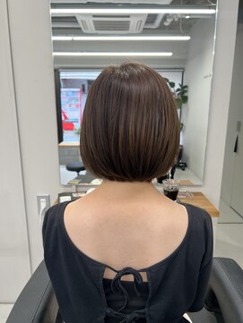 バルべス トーキョー(BARBES TOKYO) 丸みボブ×ベージュブラウンカラー【清板】