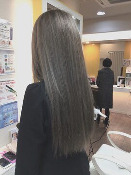 ヘアデザイン ラポール 茨木店(hair design Rapport) 透明感な外国人風グレージュメルトカラー★