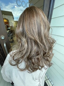 ヘア メイク ココ(hair make coco) ハイライト×シアーベージュ♪