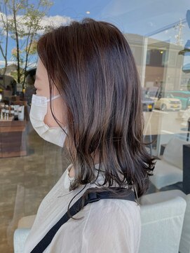 バルス(BLS) 毛先軽やかレイヤースタイル【藤枝/髪質改善/デザインカラー】