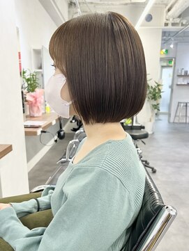 オウル(Owll) ＊大人可愛い小顔ショートボブシアーベージュ＊