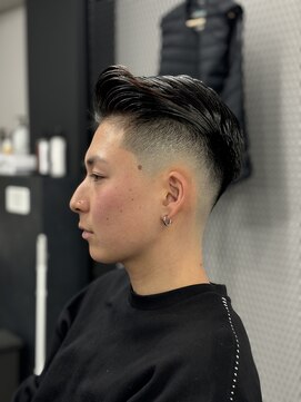 ヘアーラボ 樟葉(Hair Labo) スキンフェード 南楠葉