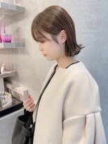 ソル(SOL)&nbsp;切りっぱなしボブ/ヘアカラー/ボブ/グレージュ/前髪カット