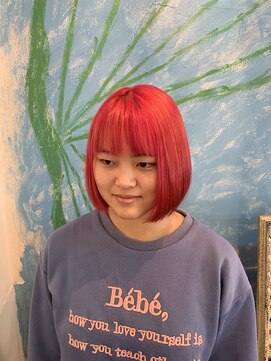 バルテイン(Hair Valtein) ピンクレッドボブ
