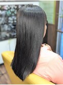 ツヤ髪ロングストレートスタイル