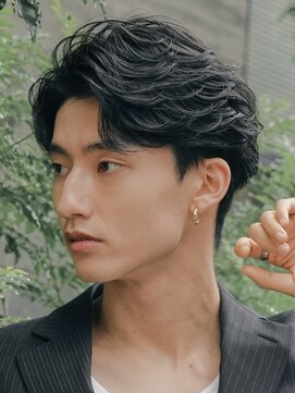 フィフス 神南(fifth) 渋谷メンズパーマフェザーパーマセンターパートガイルヘア緩め