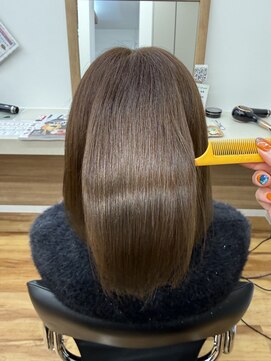 メテオカラーオリーブグレージュ