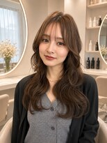 リュール 大阪心斎橋(Lueur.) ウルフカット/ミディアムヘア/レイヤーカット/ヘアスタイル