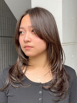 フェイス 石川町 (FACE) レイヤーカット/透明感カラー