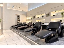 クリア 上田店(CLEAR)の雰囲気（清潔感のある大人空間シャンプーブース[白髪染め/リタッチ/ボブ]）