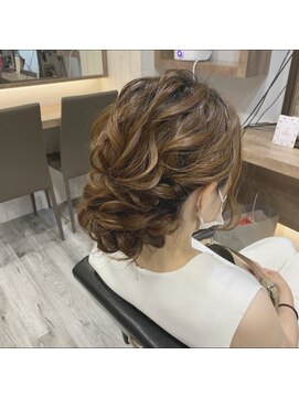 ヘアセット アリエス 新宿駅前店(aries) ルーズアップ