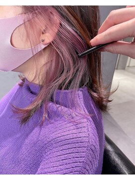 シェリム 栄(CHERIM) ペールピンクのインナーカラー#ホワイトピンク 栄美容院20代30代