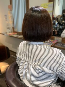 ウィーズヘアー(Weed's Hair) ツヤツヤボブ