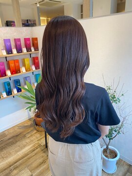 ロアン(roan) 軽やかロングヘア×チョコレートブラウン