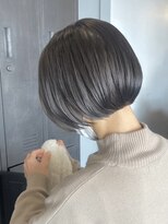 カムジーヘッドカミノウラ(COMEGHEAD KAMINOURA)&nbsp;大人マッシュショート丸みショート黒髪ショートベリーショート