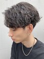 フィフス(fifth) 波巻きパーマはセンターパートとの相性も◎[メンズパーマ/原宿]