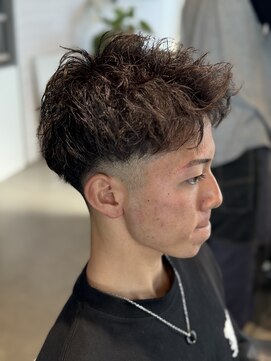 ホル(HOL) ツイストスパイラル×フェード