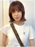 外ハネボブ　ブラウンベージュ　顔周りカット　20代30代