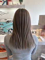 ヘアーファクトリーフリーフラップ(Hair Factory FREE FLAP) 透明感抜群ハイライト