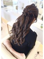 シャルム バイ アローズ 久留米店(CHARM BY AROSE)&nbsp;お呼ばれスタイル×ハーフアップ