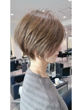 バンプ ギンザ(BUMP GINZA) 40代/50代/絶壁解消・前下がり・ショートボブ【浅野】