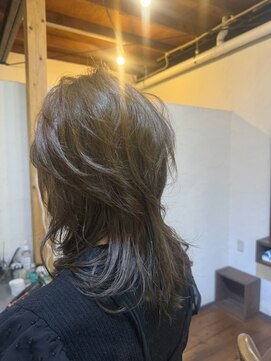 ニュー東京エクセレントヘアー ウルフカット