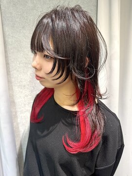 リラス 博多(rilas) ロングウルフ インナーカラー ブリーチカラー ウルフカット