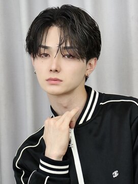 ザ サードヘアー 津田沼 (THE 3rd HAIR) フェザーパーマ　フェザーショート