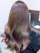 レアナ バイ ニーナ(Leana by NINA)&nbsp;プルエクステでロングヘア