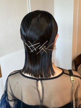 アフロート ディル(AFLOAT D'L) ★結婚式お呼ばれドレスヘア個性派ダウンスタイル