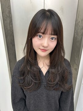 ビューナゴヤ 名駅(VIEW NAGOYA) レイヤーカット/ハイレイヤー/くびれヘア/韓国レイヤー