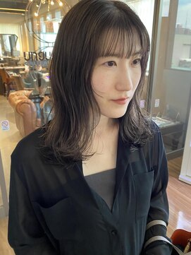 ビューティマーケット アングゥ イオンモール仙台上杉(BEAUTY MARKET ungu) レイヤーカット/グレージュカラー