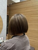互感 近岡店 ハイトーンボブ