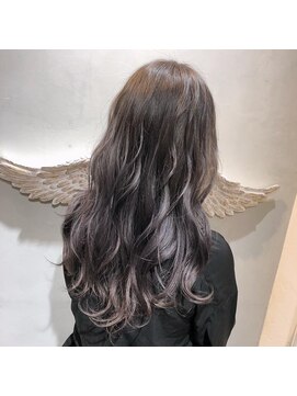 アンベリール 大名(Embellir) ブリーチ縮毛矯正