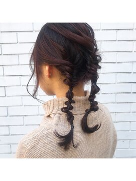 フェンヘアーアイス 中目黒(Fen.hair ici) レッドブラウン ロング アレンジ