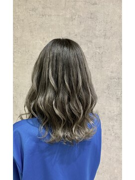 トレース 西尾店(TRACE) 【TRACE西尾店】外国人風マーブルカラー☆