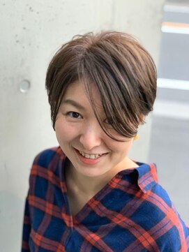 コア(CORE) ショートボブ