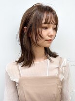 エマエコル(Emma ecole)&nbsp;Emma  ecole 顔まわりレイヤカット×愛され鎖骨ミディ by 久保