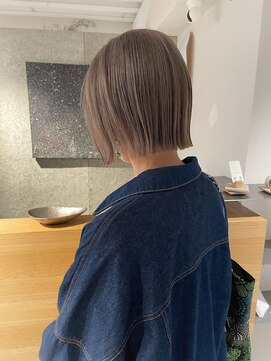 スタッド(STUD) パツンとボブ