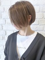 モリオ フロム ロンドン 成増店 【morio成増/ムラマツ】ベージュ刈り上げショートボブ