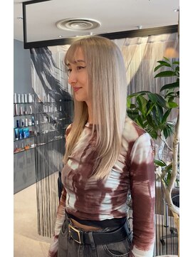 ウノプリール 西梅田ハービスプラザ店(uno pulir) english ok / blonde