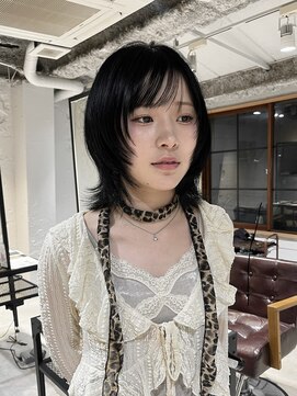コフィー バイ メルト 吉祥寺(cofy by melt) 【中澤彩乃】ウルフレイヤーカット韓国ヘア黒髪斜め前髪顔まわり