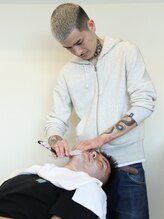 オーディナリーバーバープレース(Ordinary Barber Place)