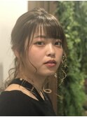 ふわふわ編み下ろしワンカールパーマカーキグレージュ前髪錦糸町